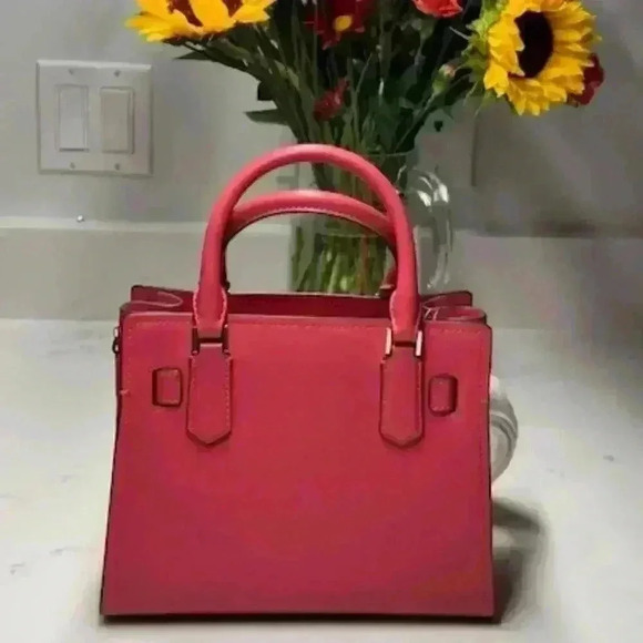 🔥🔥 Michael Kors Hamilton Small Patchwork Crossbody NWT! - Picture 3 of 12